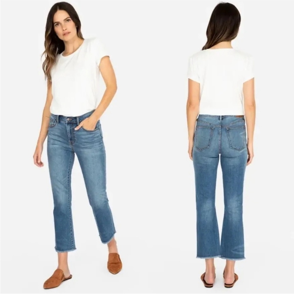 Johnny Was The Cropped Baby Boot Jeans Size 25